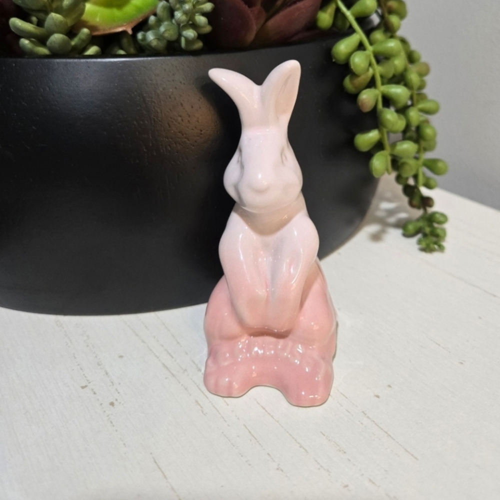 Shell Pink Bunny Rabbit Pie Vent Funnel Le Creuset Like A Pie Bird NLA